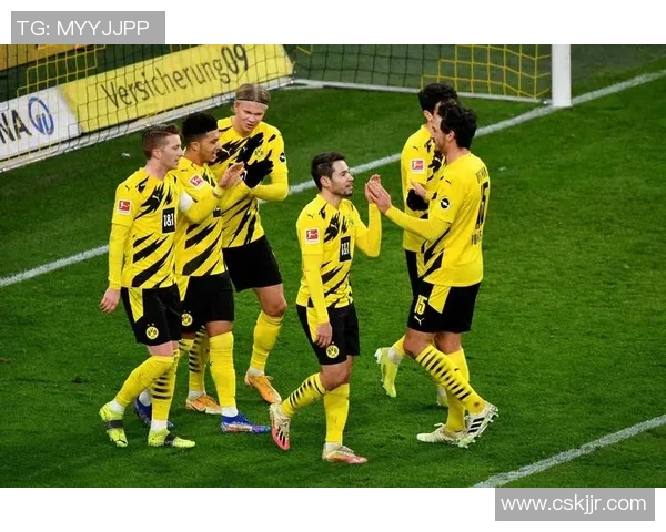 多特蒙德与雷恩友谊赛精彩对决展现球队实力与战术魅力